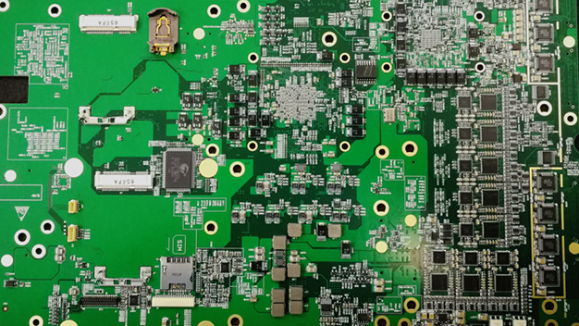 SMT貼片加工的設(shè)備有哪些，裸手操作有什么影響？-上海PCB抄板-SMT貼片加工